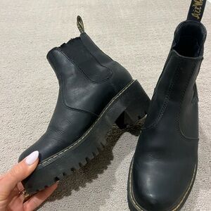 Dr. Martens Rometty Boots size US 7